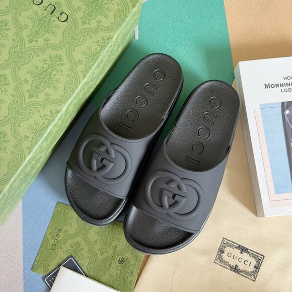 Gucci Gray Slide Sandals - Picture 6 of 9